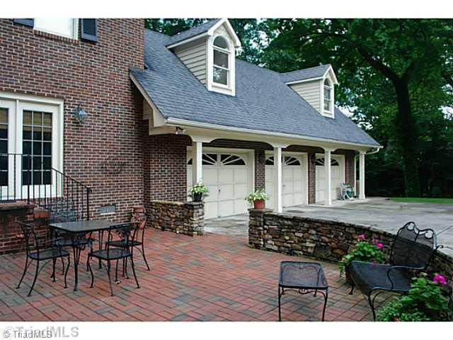 809 Arbor Road Winston-Salem, NC 27104 - Photo 15 of 16 Patio/Deck.