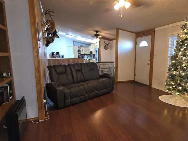 $275,000 | 5716 Longhorn Trail, Joshua, TX 76058