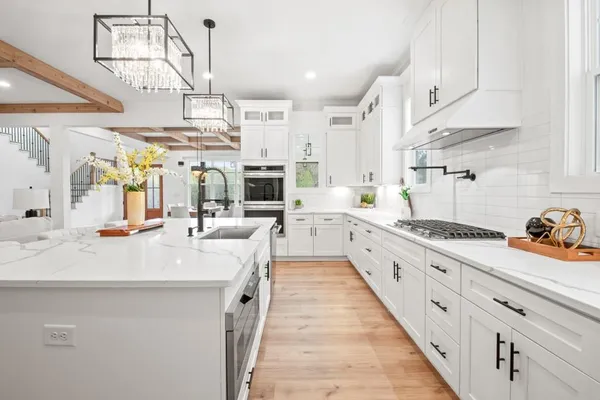 a view of livingroom with furniture and wooden floor