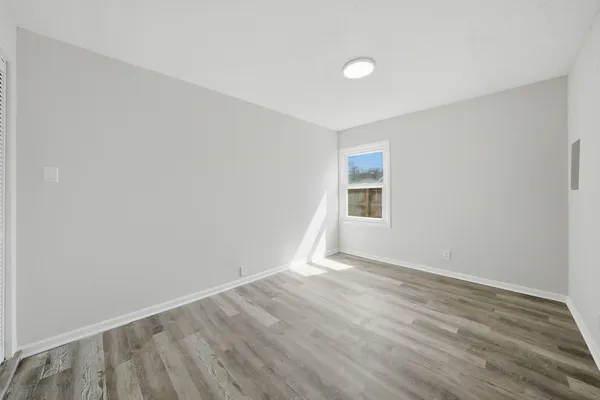 $265,000 | 400 South Hebbard Street, Joliet, IL 60433
