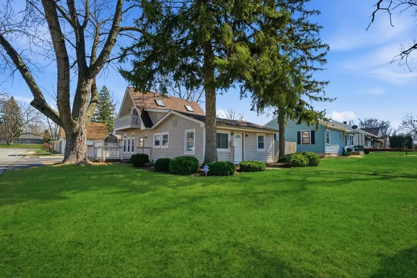 $265,000 | 400 South Hebbard Street, Joliet, IL 60433