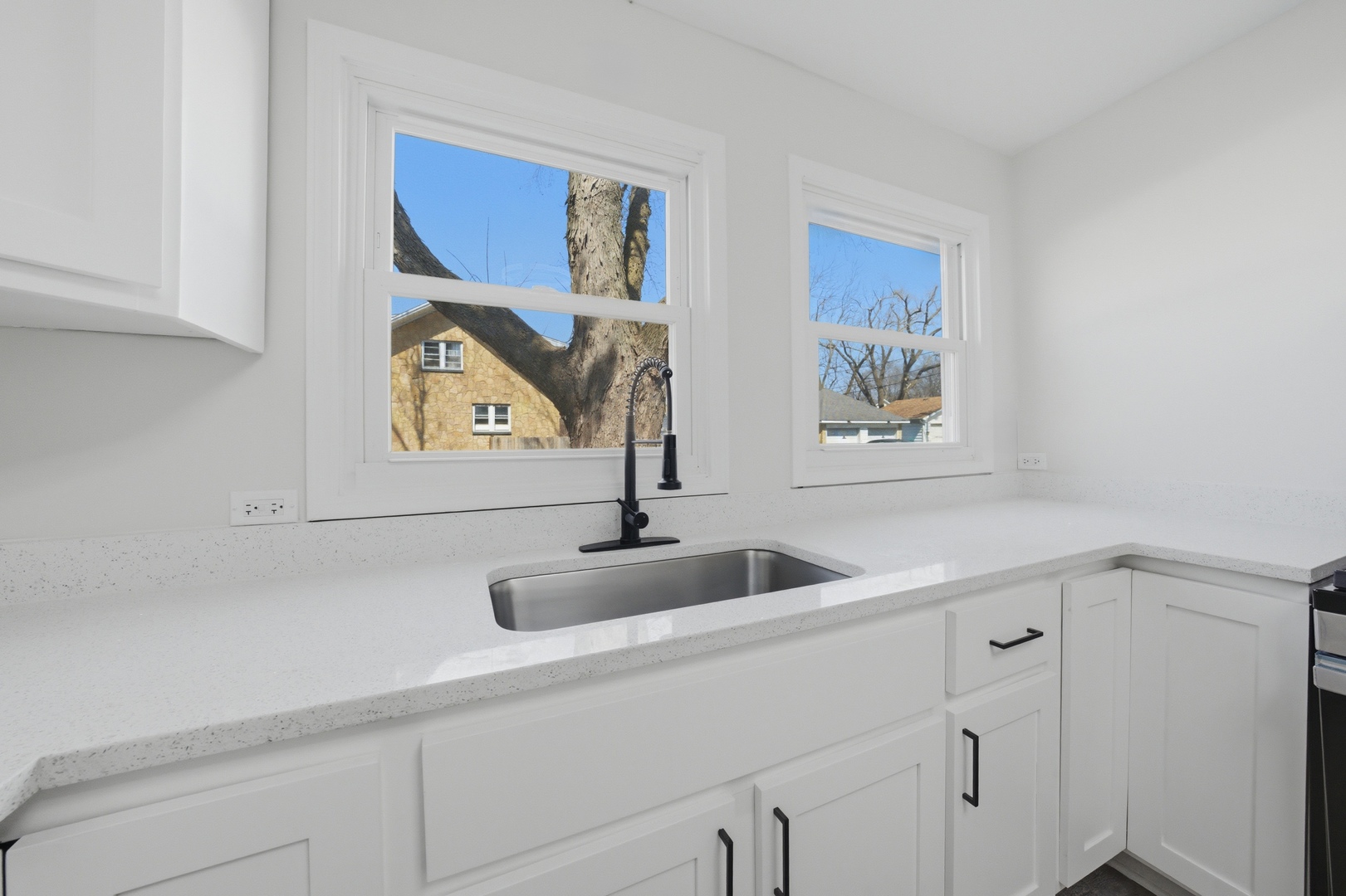 400 South Hebbard Street Joliet, IL 60433 - Photo 10 of 19