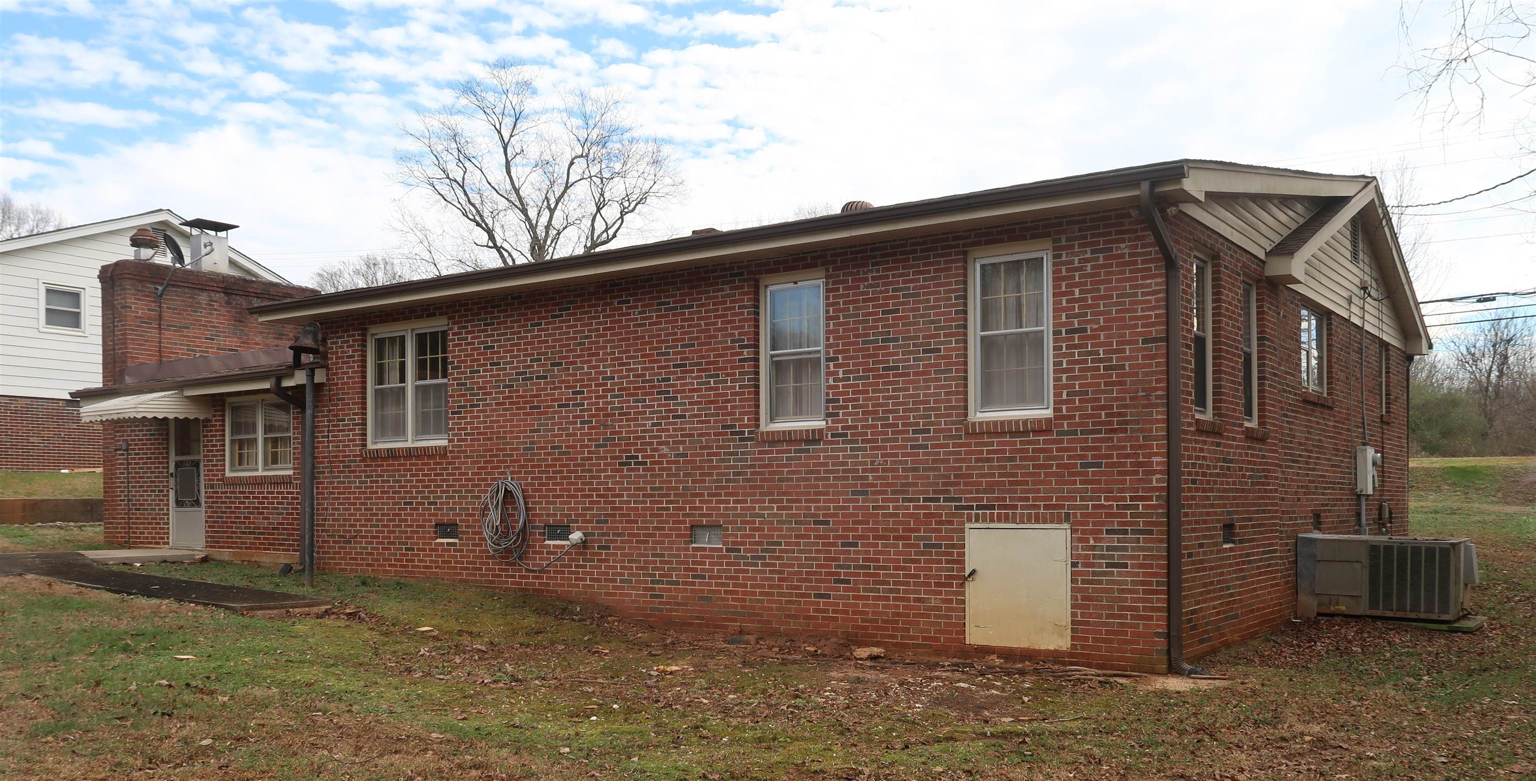 1404 West Main Street Union, SC 29379 - Photo 2 of 26