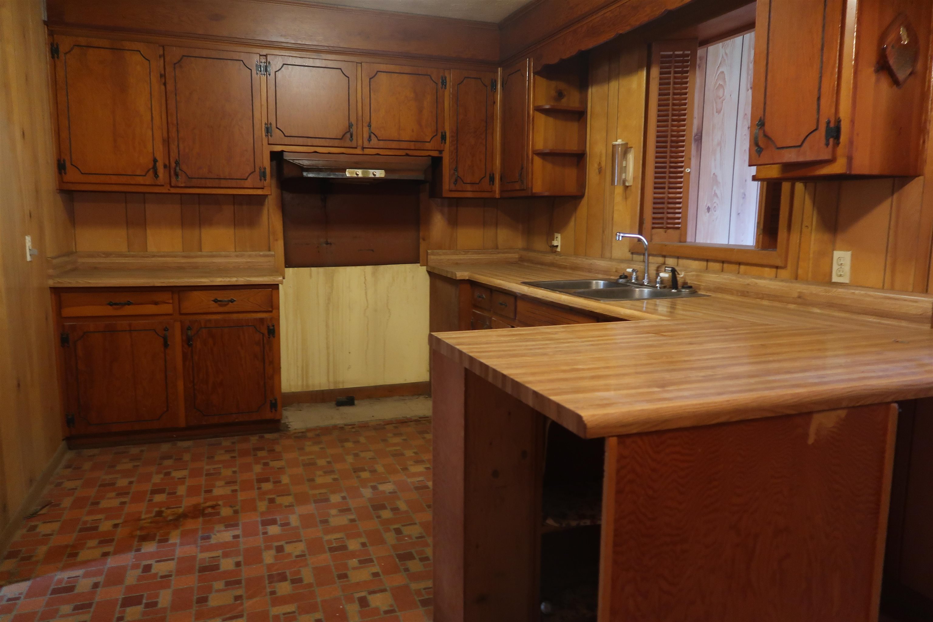 1404 West Main Street Union, SC 29379 - Photo 7 of 26