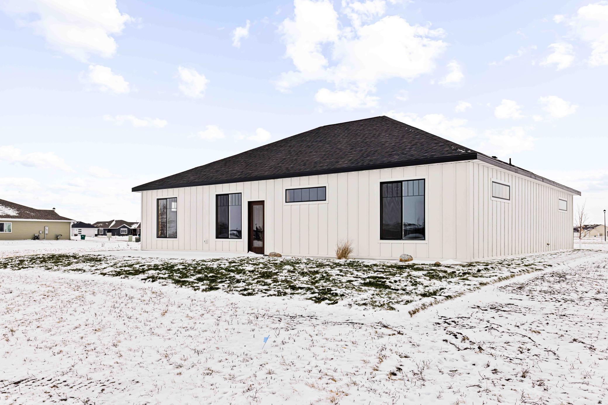 215 Emma Court Mapleton, ND 58059 - Photo 35 of 49