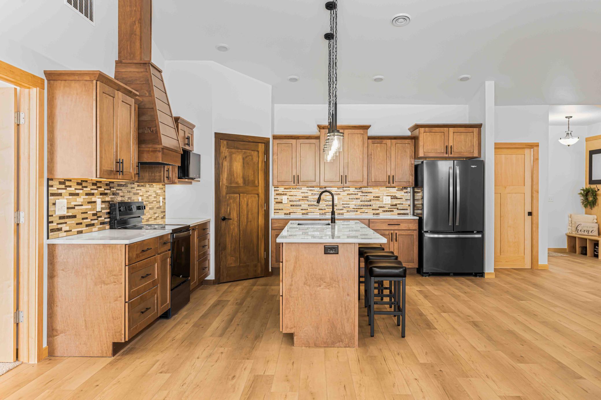 215 Emma Court Mapleton, ND 58059 - Photo 8 of 48