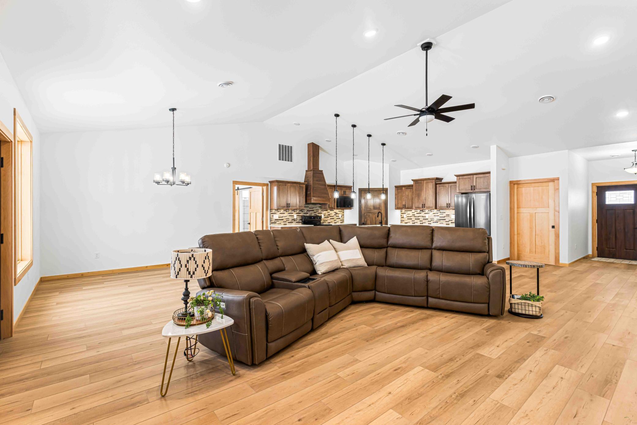 215 Emma Court Mapleton, ND 58059 - Photo 9 of 48