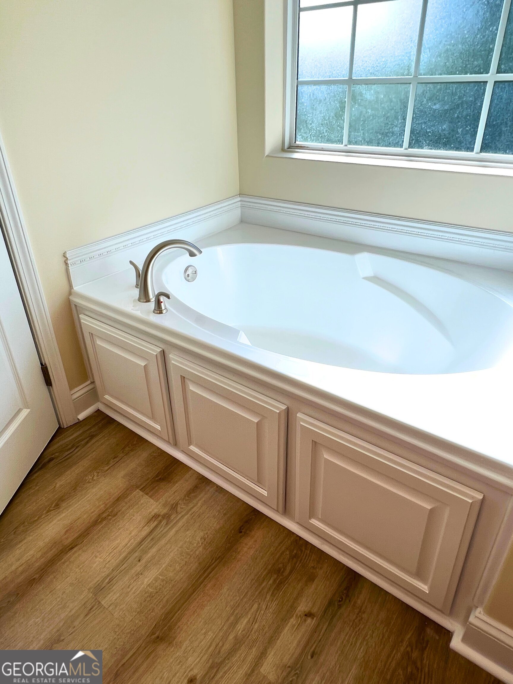 822 Davis Avenue Kingsland, GA 31548 - Photo 19 of 24 a close view of sink and tap