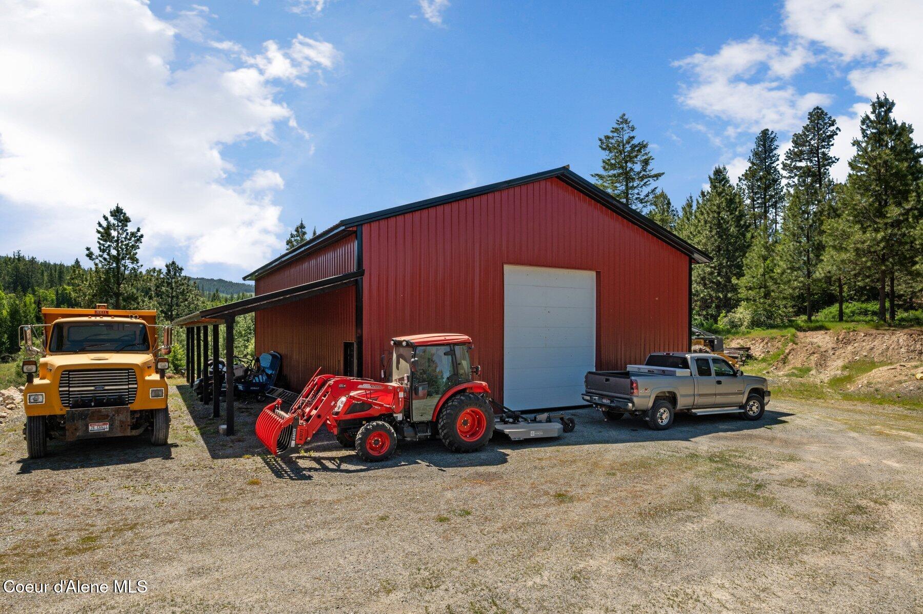 2902 Jewel Lake Road Sagle, ID 83860 - Photo 8 of 51 Shop