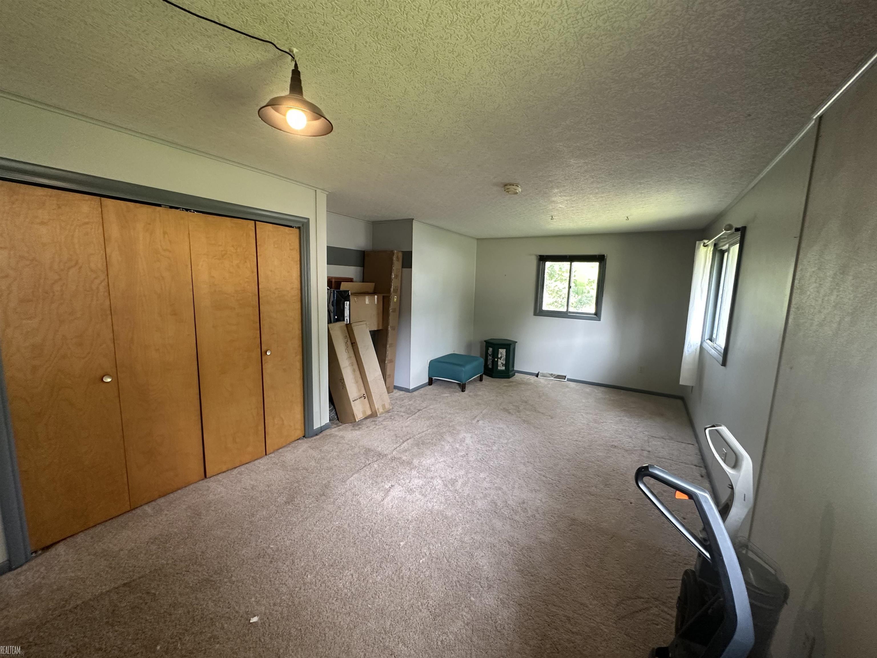228 Indian Road Battle Creek, MI 49017 - Photo 16 of 42