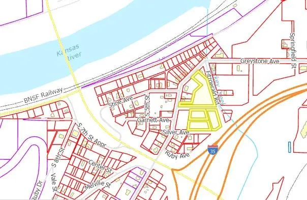 $85,000 | 417 Shawnee Road, Kansas City, KS 66103