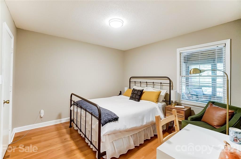 11631 Abernathy Road Charlotte, NC 28216 - Photo 20 of 46 Gallery Image 20