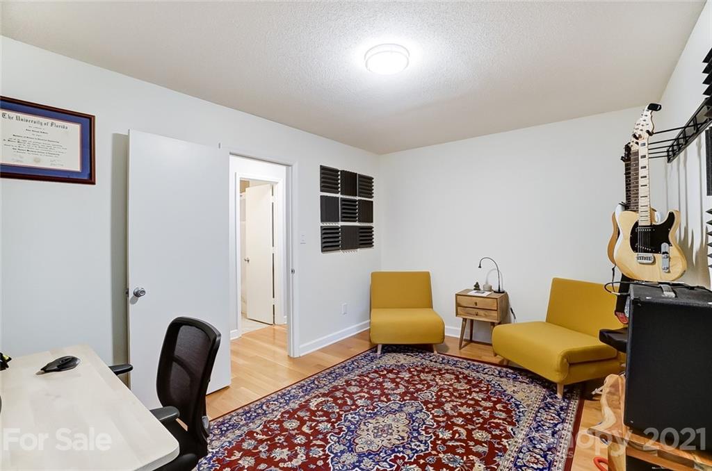 11631 Abernathy Road Charlotte, NC 28216 - Photo 24 of 46 Gallery Image 24