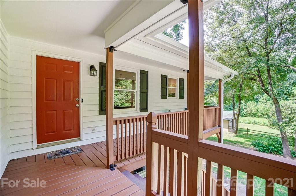 11631 Abernathy Road Charlotte, NC 28216 - Photo 39 of 46 Gallery Image 39
