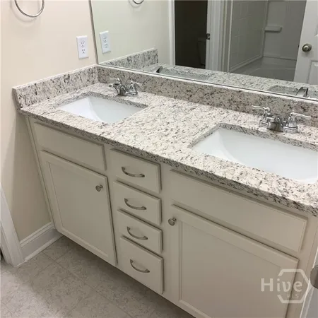 $1,900 | 151 Ainsdale Drive, Unit 38, Richmond Hill, GA 31324