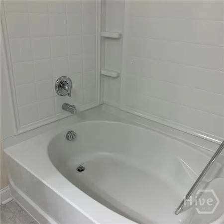 $1,900 | 151 Ainsdale Drive, Unit 38, Richmond Hill, GA 31324