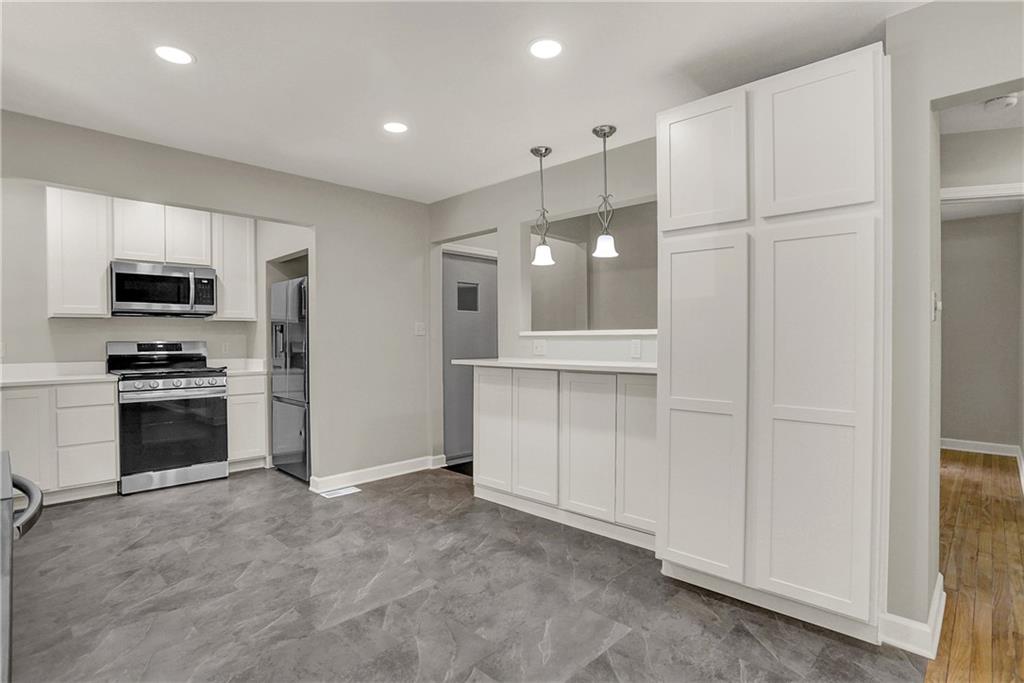 1728 Cunningham Road Indianapolis, IN 46224 - Photo 12 of 45 Gallery Image 12