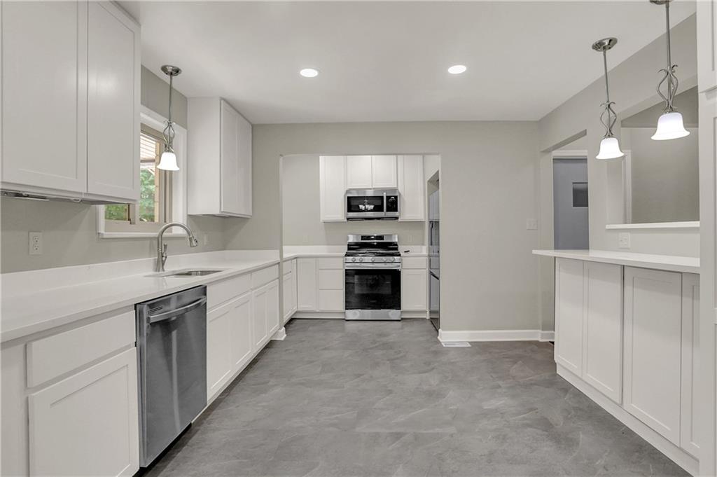 1728 Cunningham Road Indianapolis, IN 46224 - Photo 13 of 45 Gallery Image 13