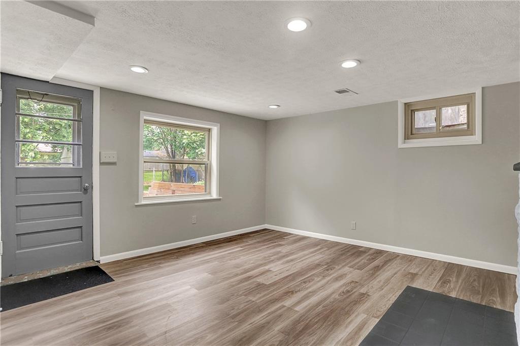 1728 Cunningham Road Indianapolis, IN 46224 - Photo 25 of 45 Gallery Image 25