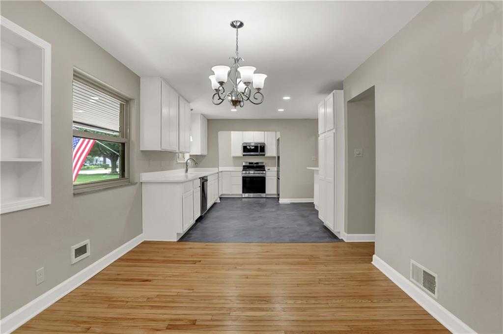 1728 Cunningham Road Indianapolis, IN 46224 - Photo 10 of 45 Gallery Image 10