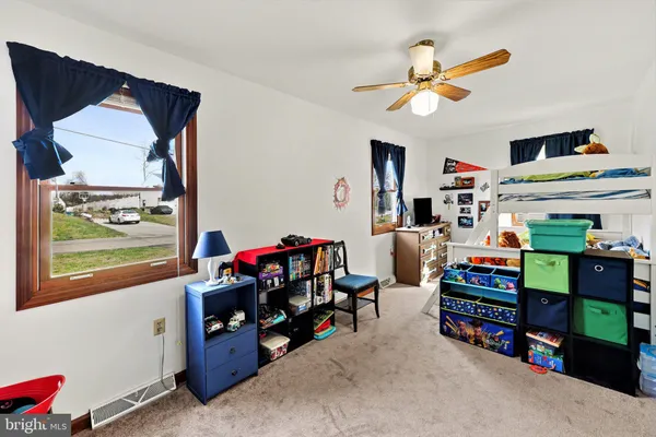 $319,900 | 7833 Dewey Drive, Harrisburg, PA 17112