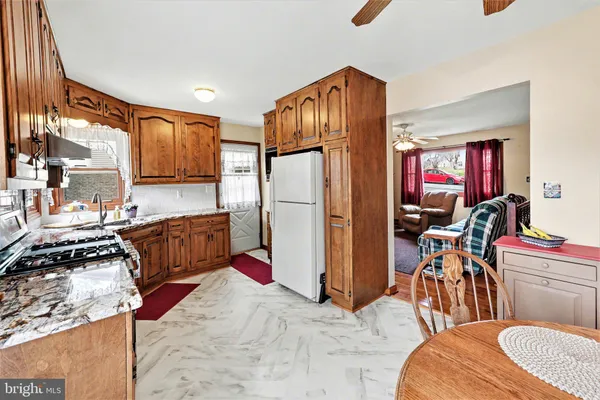 $319,900 | 7833 Dewey Drive, Harrisburg, PA 17112