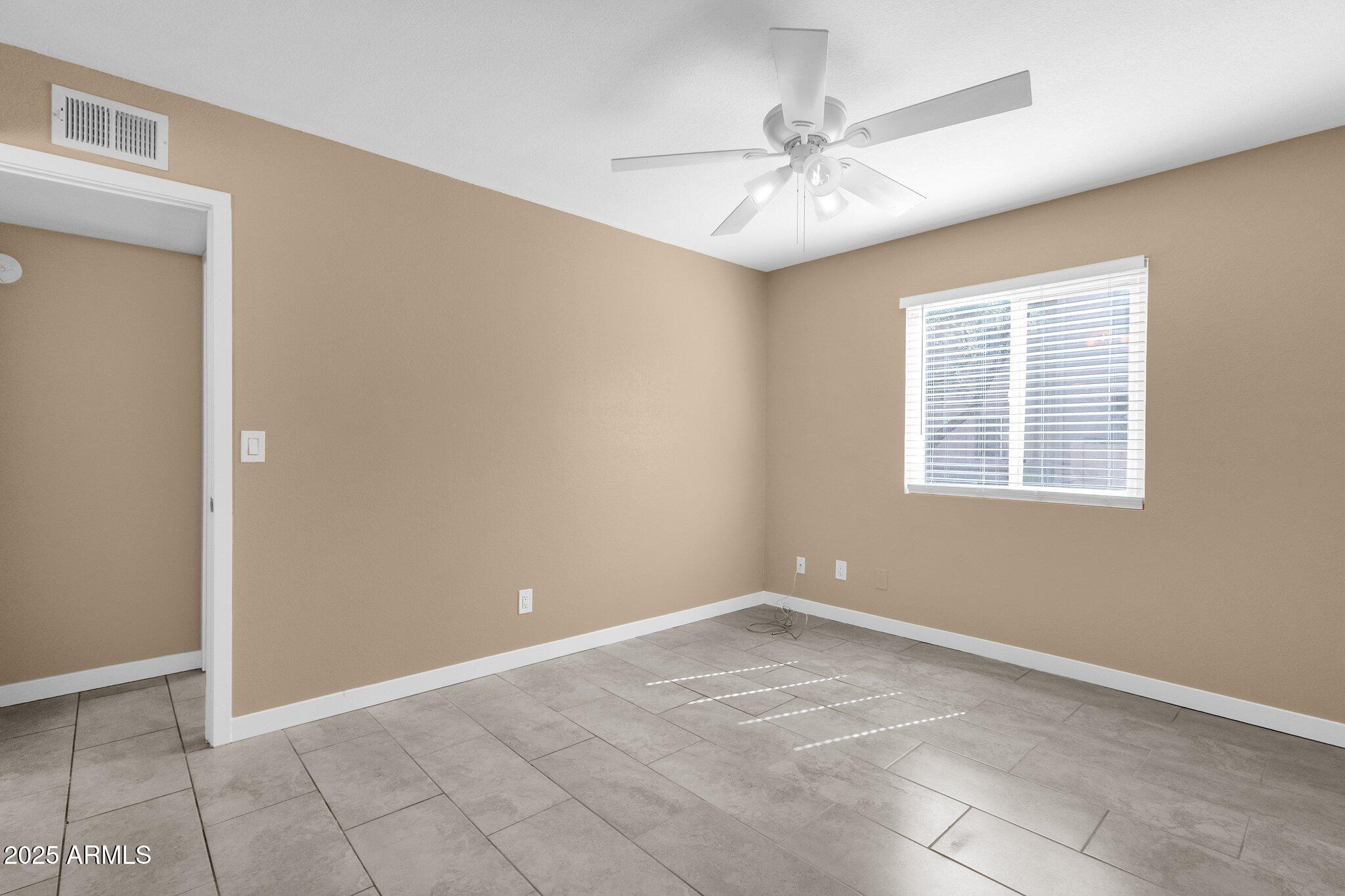 623 West Guadalupe Road, Unit 131 Mesa, AZ 85210 - Photo 23 of 38 20-web-or-mls-623-w-guadalupe-rd-131