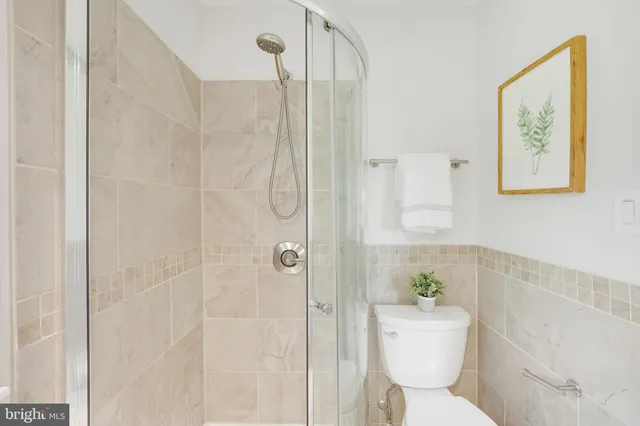 $3,550 | 5522 Blair Road Northeast, Washington, DC 20011