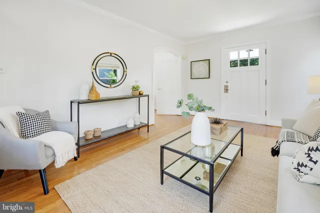 $3,550 | 5522 Blair Road Northeast, Washington, DC 20011