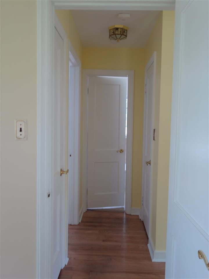 6 Wellington Road Bethlehem, NY 12054 - Photo 12 of 25 Photo 12