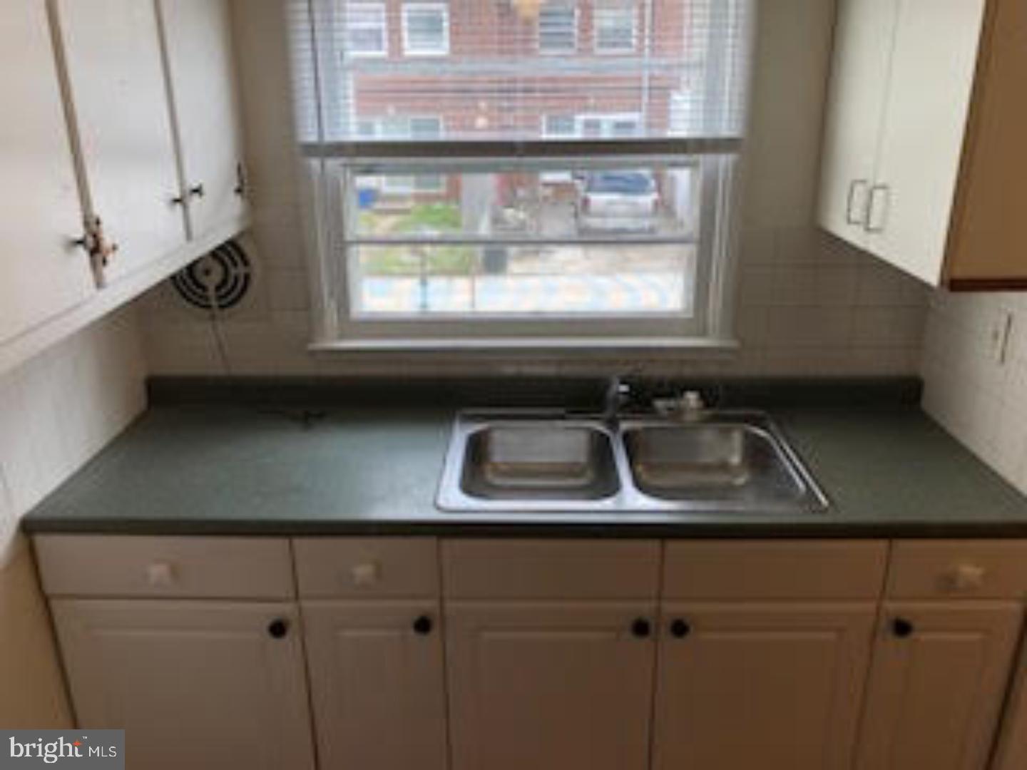3339 Township Line Road Chester, PA 19013 - Photo 14 of 25 Gallery Image 14