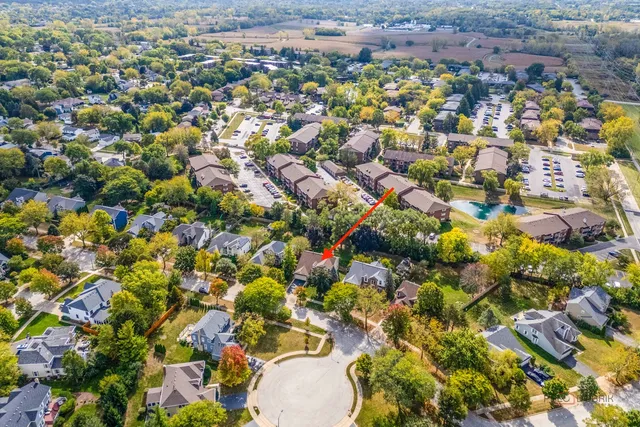 $650,000 | 126 South Fiore Parkway, Vernon Hills, IL 60061