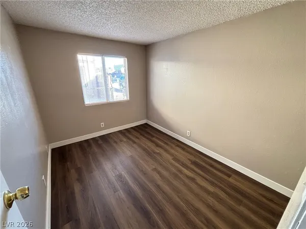 $1,095 | 155 Westminster Way, Unit A, Henderson, NV 89015