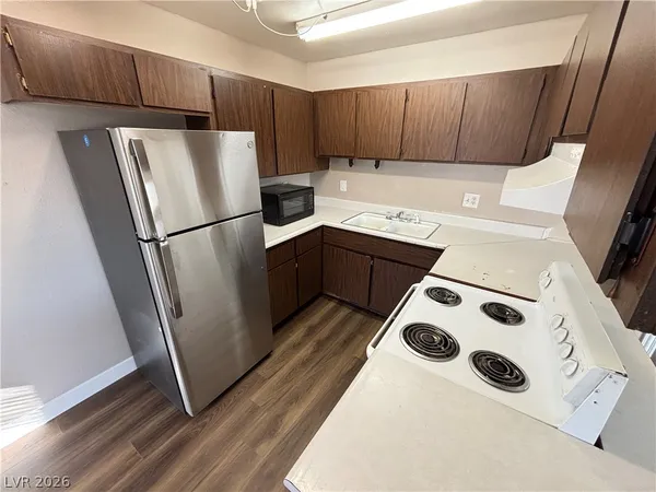 $1,095 | 155 Westminster Way, Unit A, Henderson, NV 89015