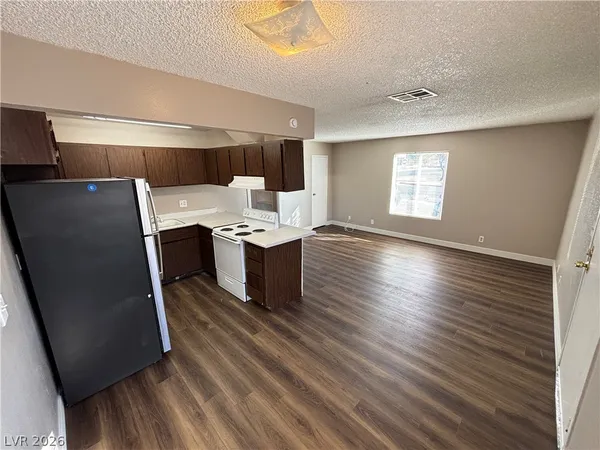 $1,095 | 155 Westminster Way, Unit A, Henderson, NV 89015