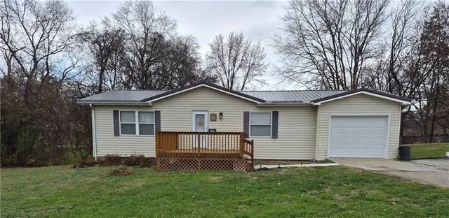 $449,000 | 406 West Main Street, Richmond, MO 64085