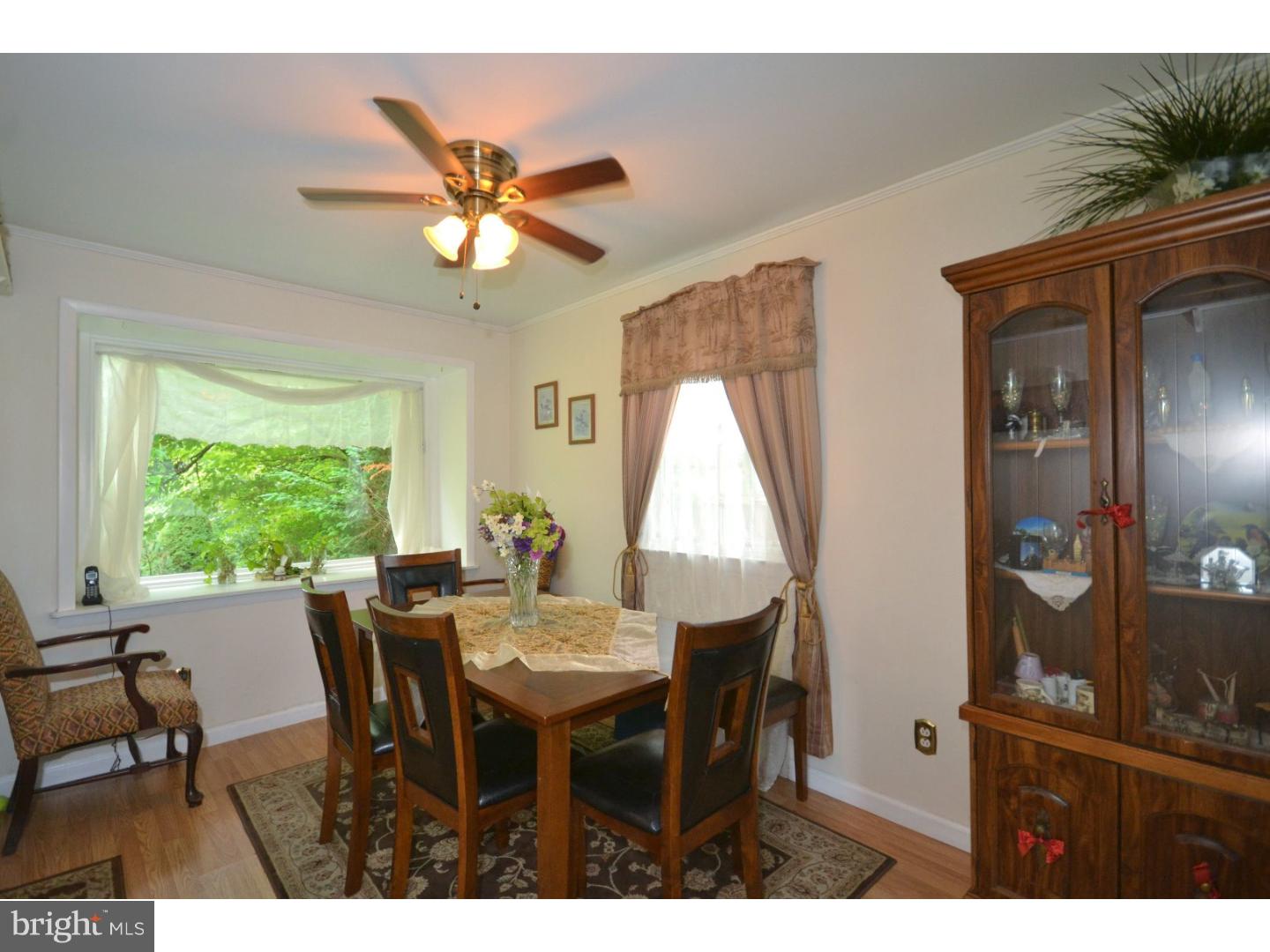 28 Brant Road Eagleville, PA 19403 - Photo 5 of 24 Dining Room
