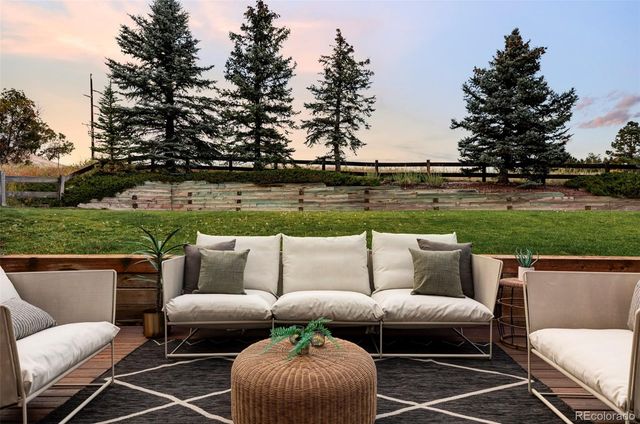 a outdoor view with a sitting space