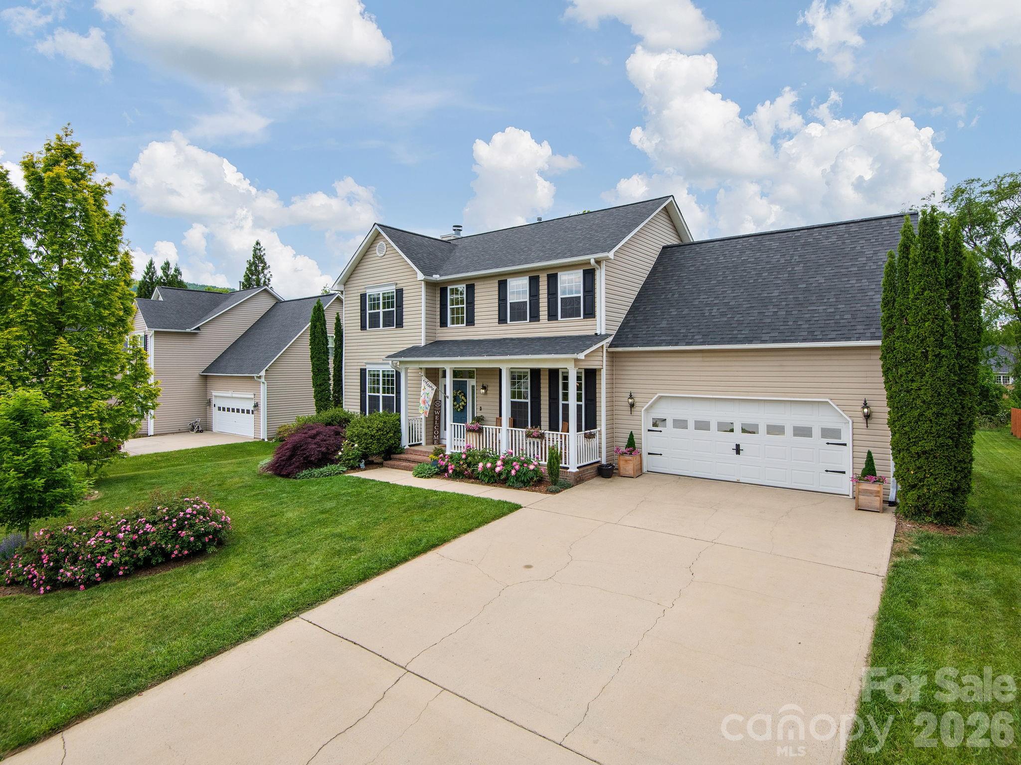288 Walnut Crest Road Fletcher, NC 28732 - Photo 3 of 48