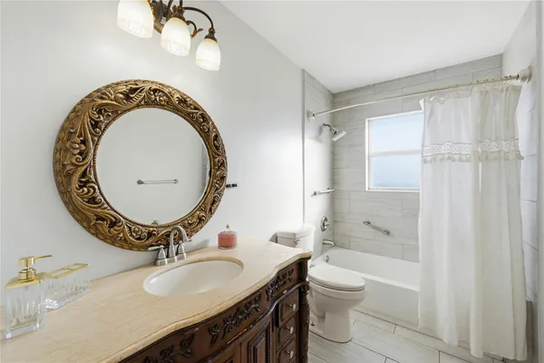 $700,000 | 14277 Southwest 177th Street, Miami, FL 33177