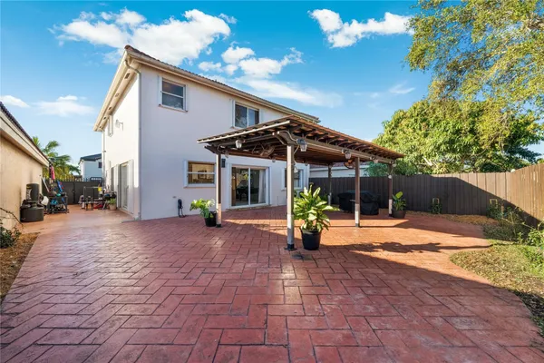 $700,000 | 14277 Southwest 177th Street, Miami, FL 33177