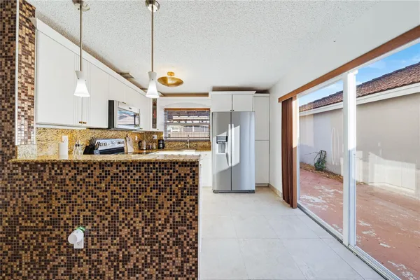 $700,000 | 14277 Southwest 177th Street, Miami, FL 33177