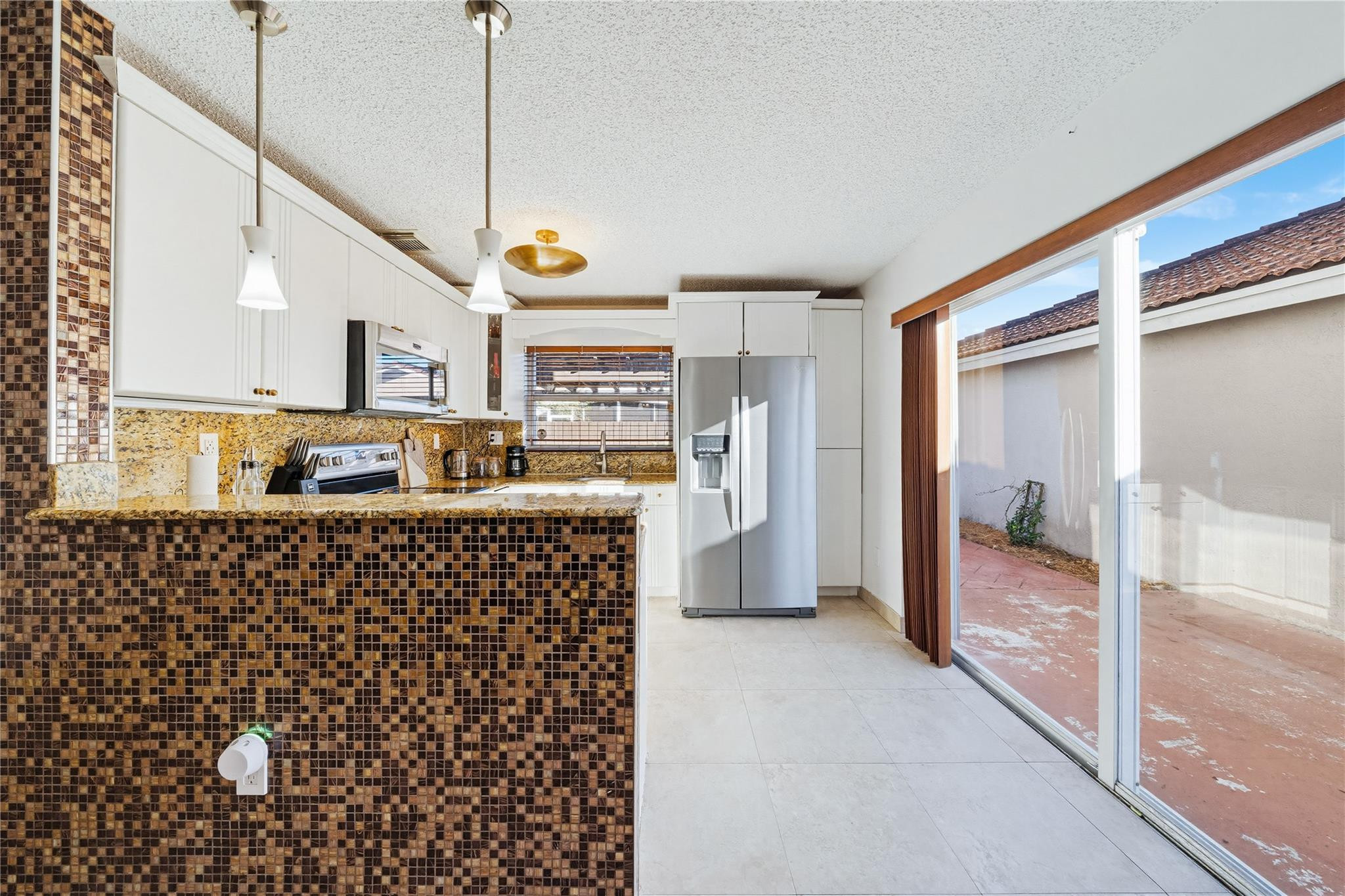 14277 Southwest 177th Street Miami, FL 33177 - Photo 9 of 38 Photo 9