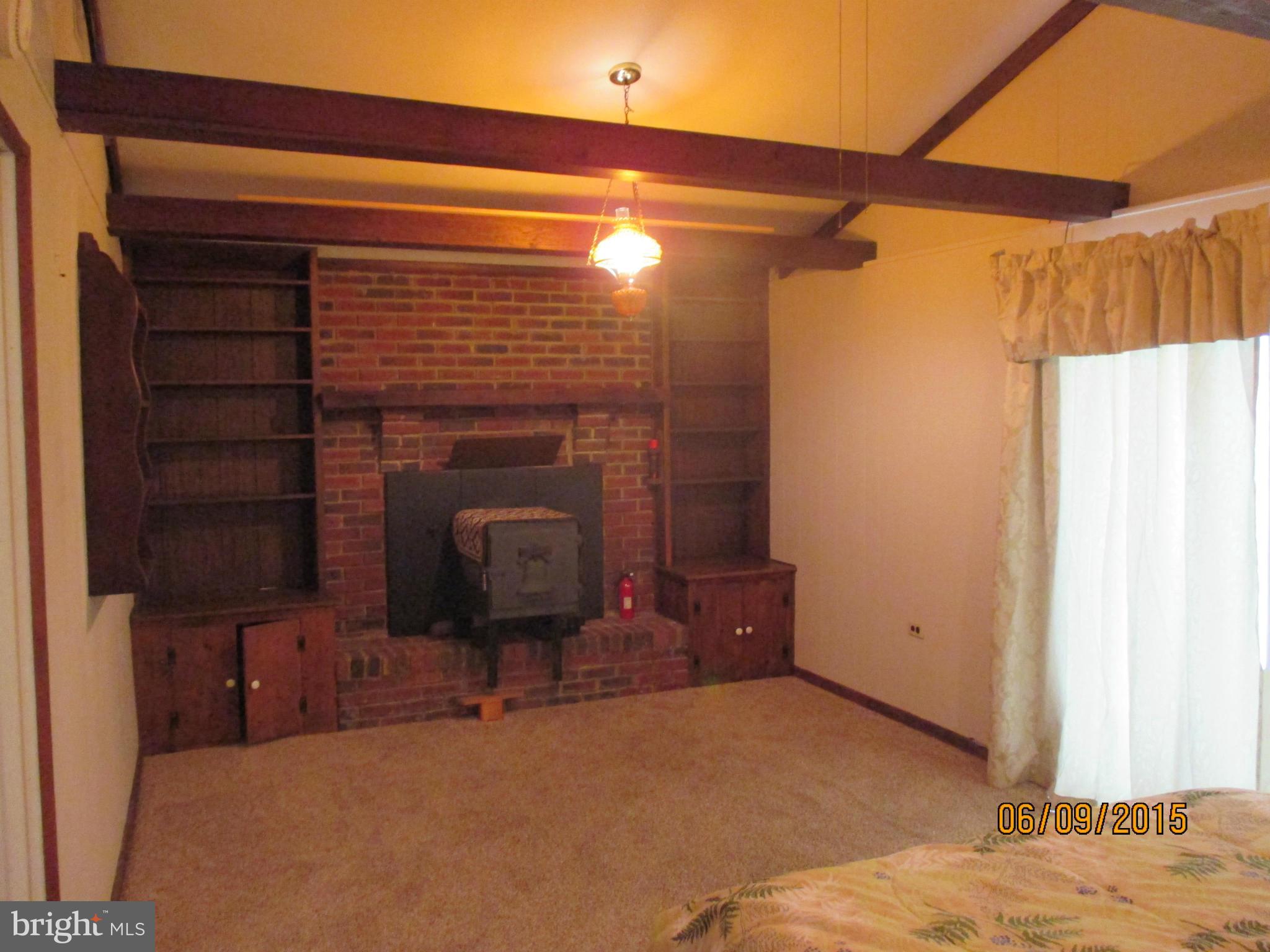 1007 Wallace Road Crownsville, MD 21032 - Photo 7 of 18 Bedroom (Master)