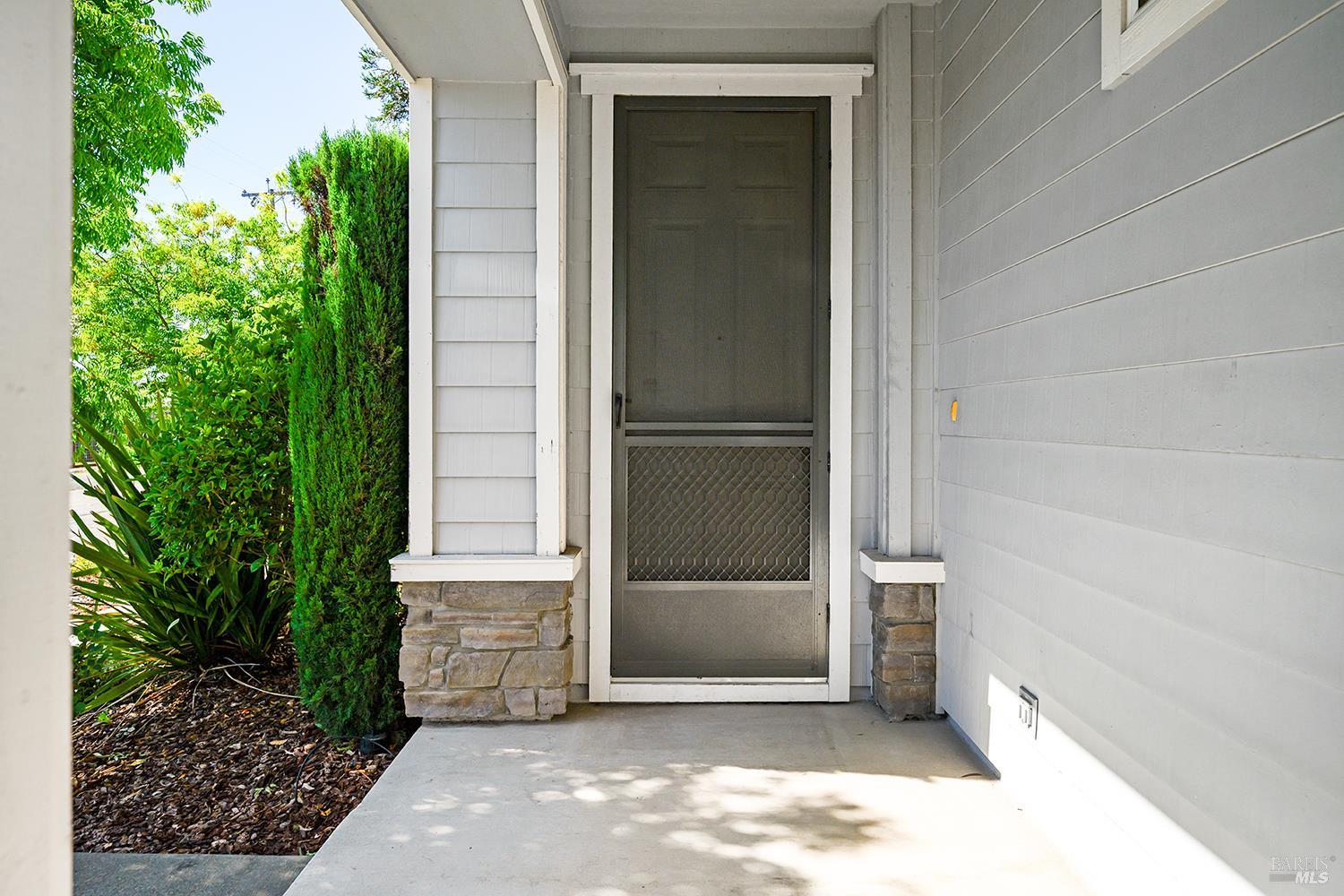 1707 St Anthony Way Santa Rosa, CA 95404 - Photo 3 of 33
