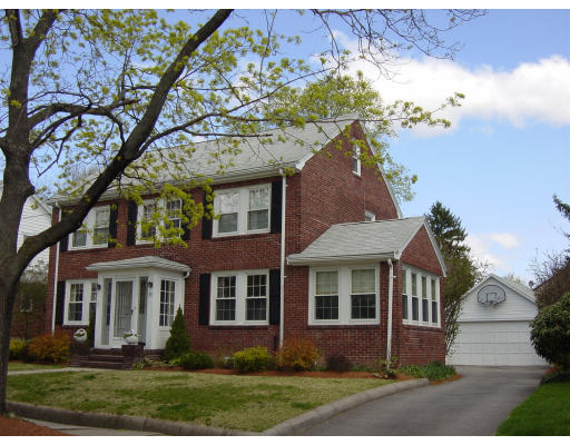 98 Farnham Street Belmont, MA 02478 - Photo 1 of 27