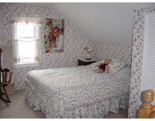 98 Farnham Street Belmont, MA 02478 - Photo 22 of 27