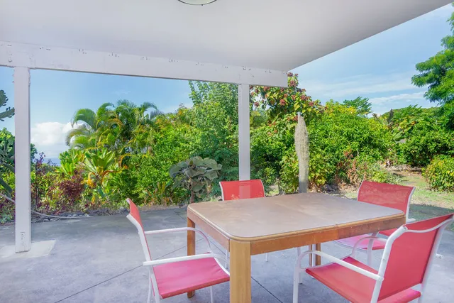 $1,689,000 | 75-795 Hiona Street, Kailua-Kona, HI 96740