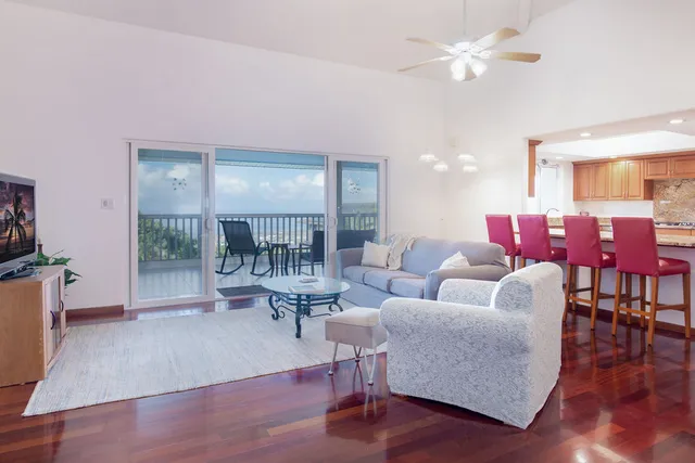 $1,689,000 | 75-795 Hiona Street, Kailua-Kona, HI 96740