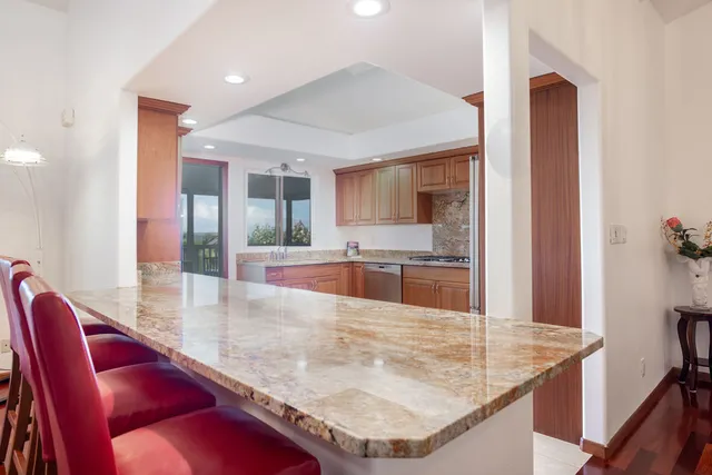 $1,689,000 | 75-795 Hiona Street, Kailua-Kona, HI 96740